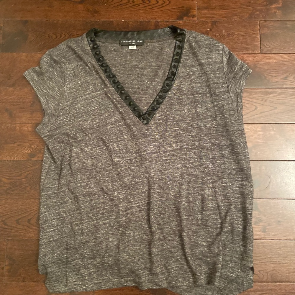Generation love tee size large